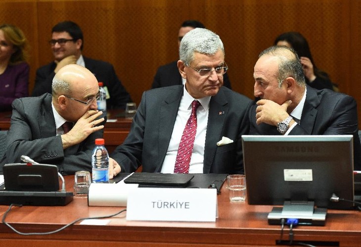 Turkey, EU resume talks - ảnh 1